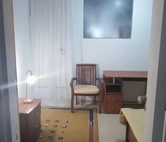 Private Bedroom Хостел *